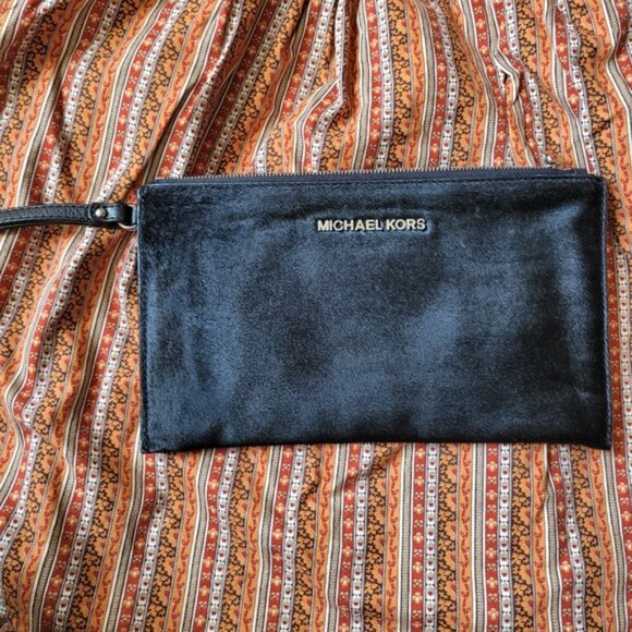 Michael Kors bedford calfhair clutch with wristband - Picture 1 of 5
